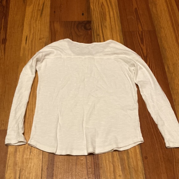 Level Eight light cream light sweater top Sz s/m - Picture 3 of 3
